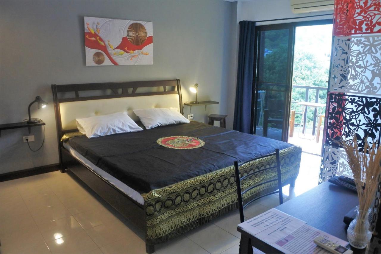 Hi Karon Beach Exterior photo