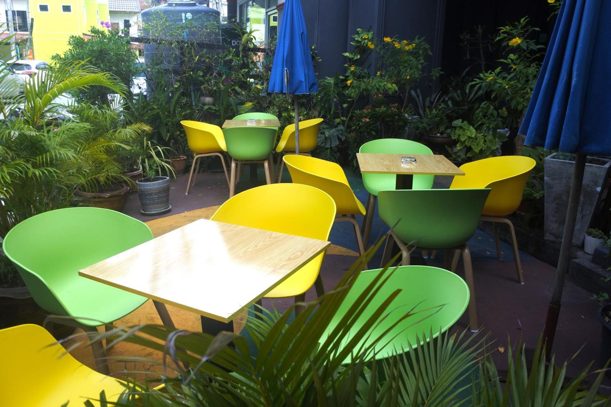 Hi Karon Beach Exterior photo